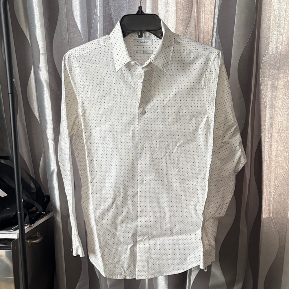 Calvin Klein Men's White Shirt with Subtle Dots